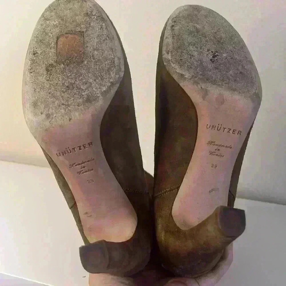 Unutzer Tan Suede Booties - Picture 5 of 5